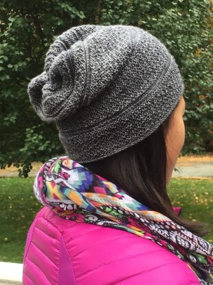 Tir na Nog Slouch Beanie