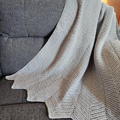 Herringbone Single Crochet Ripple Blanket