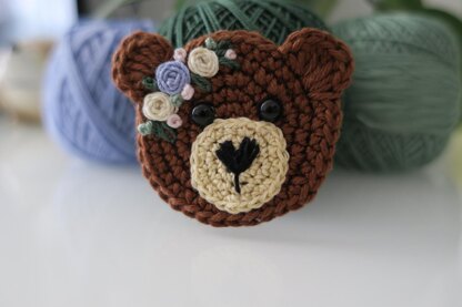 Happy Teddy Scarf + crochet applique