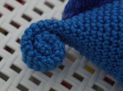 Crochet Pattern for the Baby Seahorse Blobber!