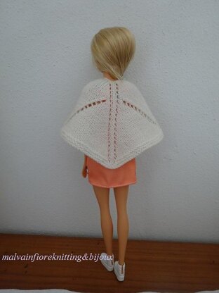 Poncho for Annachiara’s Barbie