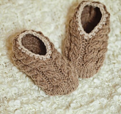 Cable Baby Slippers.