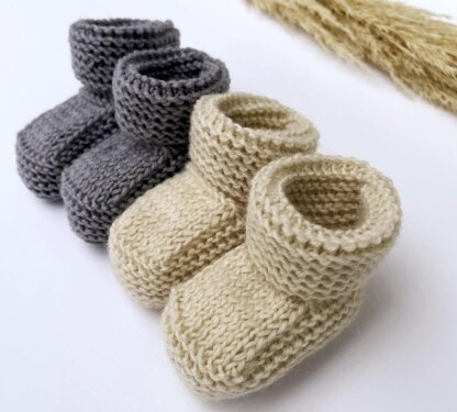 Simple & Quick Baby Booties