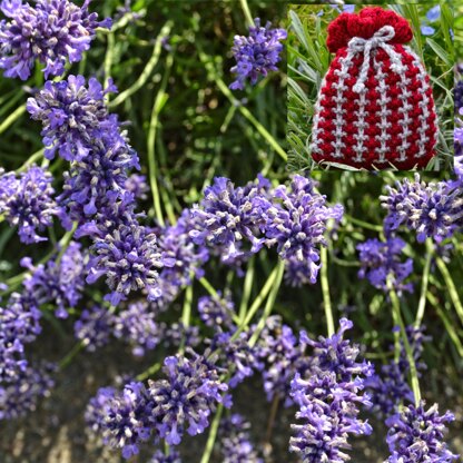 Textured Tweed Lavender Bag Knitting Pattern - Free Knitting Pattern.
