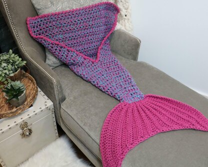 Bulky & Quick Mermaid Blanket