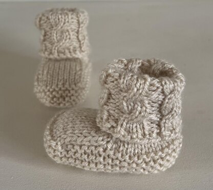 Archie Cable Booties