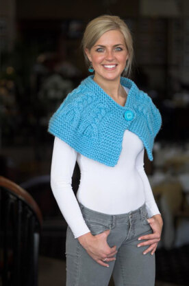 Cabled Capelet in Plymouth Yarn De Aire - 2118 - Downloadable PDF