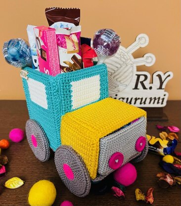 Amigurumi Happiness Truck