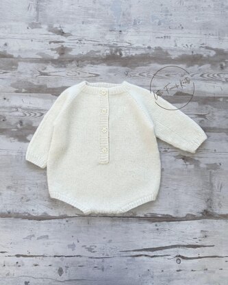 97 / Little Snowdrop