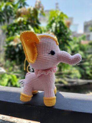 Baby elephant crochet pattern, Amigurumi elephant pattern