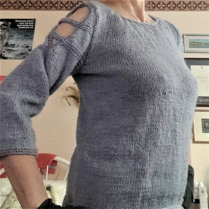 Cold shoulder DK sweater