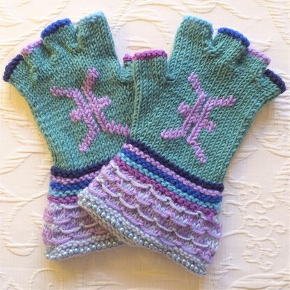 Star Sign Stash Mittens - PISCES