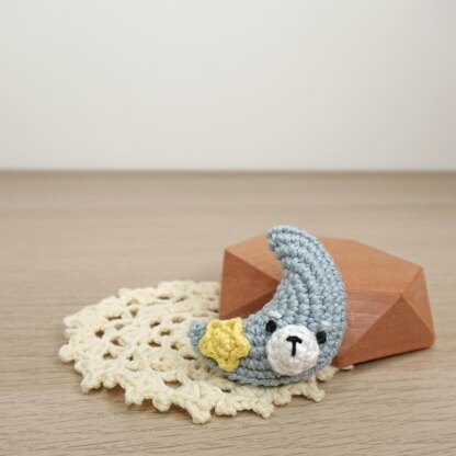 Little Moon with star