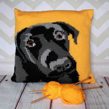 Labrador Pet Portrait Cushion Cover - knitting pattern