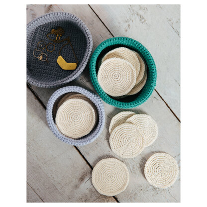 Make-up Pads and pots