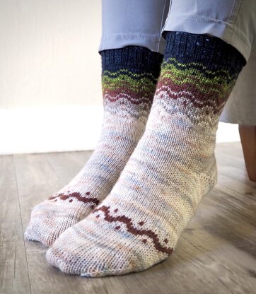 Painted Waves Socks