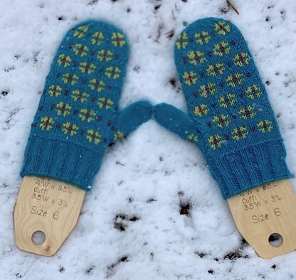 Petit Fleur Mittens