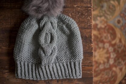 Cloudy Cables Hat