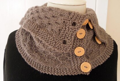 Cowl With Buttons