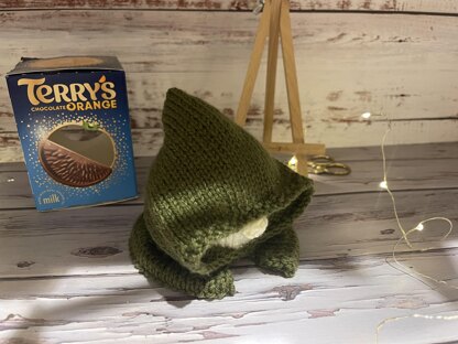 The Traitors Inspired Chocolate Orange Cover Knitting Pattern