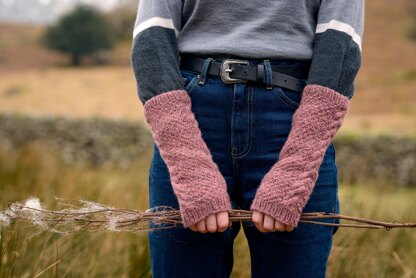 Esk Hause Mitts in The Fibre Co. Lore - Downloadable PDF