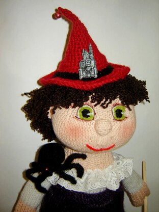 Toy knaitting patterns - Knit a Witch with spider, halloween doll one of a kind