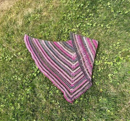 Maple Triangle Shawl Pattern