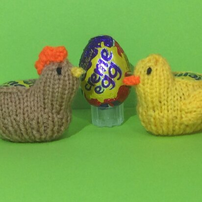 Hen and Chick Creme Egg Cover
