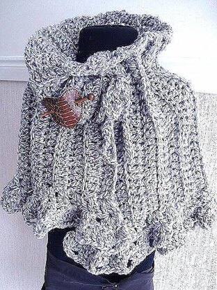 337, CHUNKY STYLE CAPE/SHAWL/PONCHO