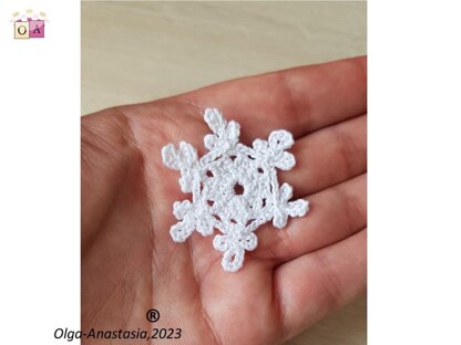 Crochet snowflake 21