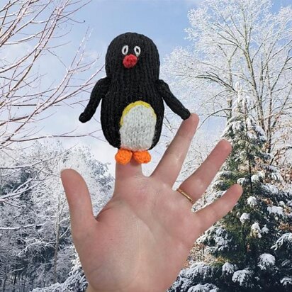 Christmas Penguin Finger Puppet