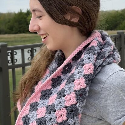 Granny Diamond Infinity Scarf