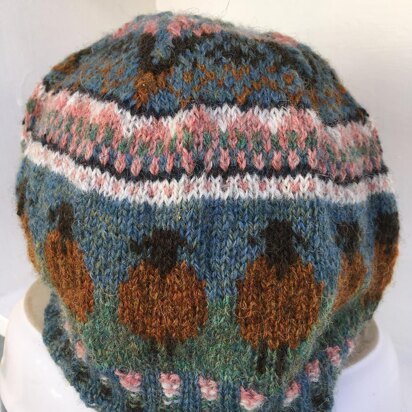Unisex Sheep Beanie Hat - knitting pattern