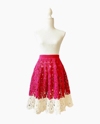 Scallops Lace Skirt