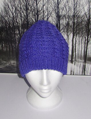 CABLE BEANIE HAT