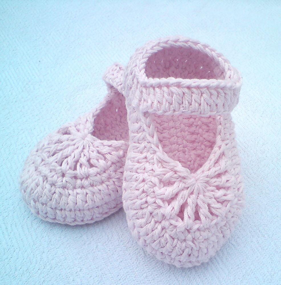 Crocheted Baby Girl Shoes Crochet pattern by Luba Davies LoveCrafts