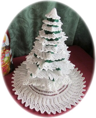 Knitted Christmas Tree