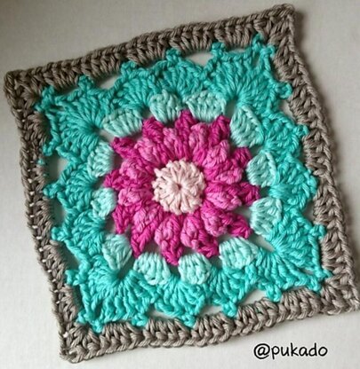 Crochet Mood Blanket 2014 - June Square - by Pukado