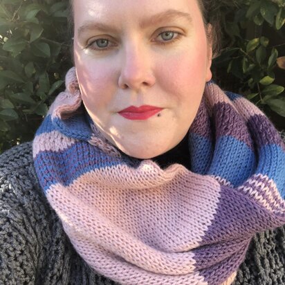 Knitted Stocking Stitch Scarf - knitting pattern