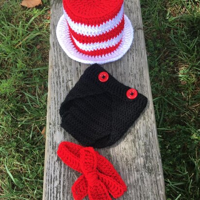 Cat in the Hat Newborn Outfit (0-3 months)