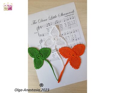 Crocheted shamrock 3