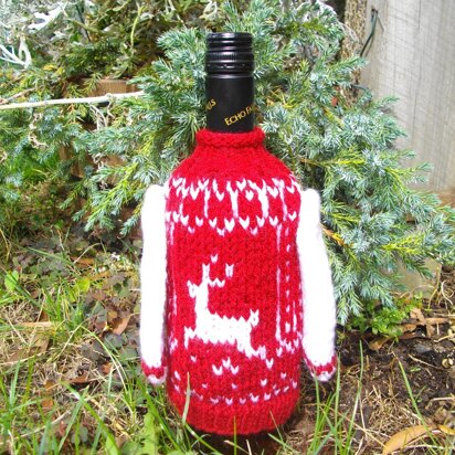 Wine bottle cozy for Christmas