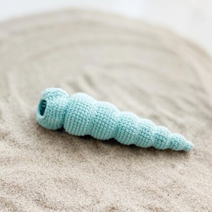 Crochet Seashell pattern, amigurumi shell, summer home decor