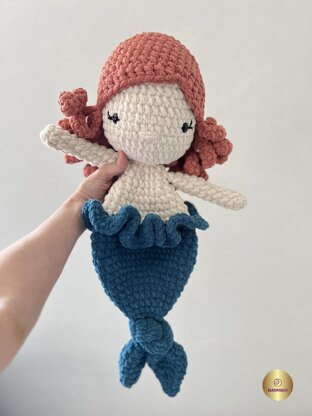 Sonia Mermaid Snuggler