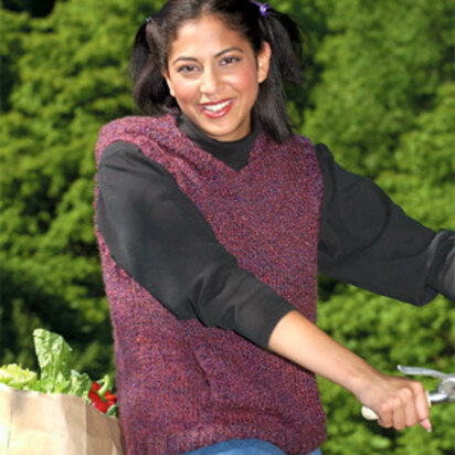 Knitted Hooded Sleeveless Pullover in Lion Brand Homespun - 975A