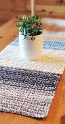 Farmhouse Table Runner