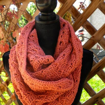 Little Twists Infinity Scarf