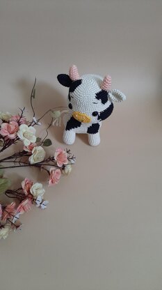 The Baby Cow, crochet animals, PDF pattern, Amigurumi pattern