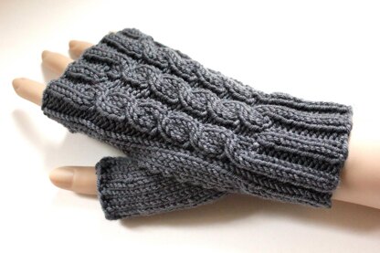 Amberley Fingerless Gloves -knitted on 2 straights