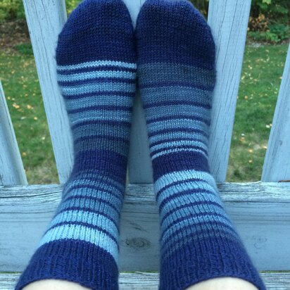 Sonic Stripes - knitting pattern
